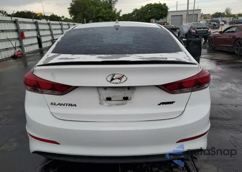 2017 Hyundai Elantra Se z USA, uszkodzony, nr VIN 5NPD84LF6HH045718